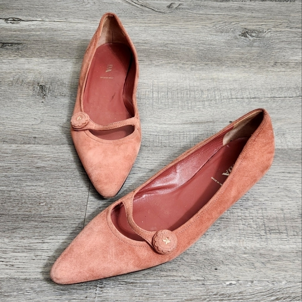 Vintage Prada Suede‎ PointyToe Flats - Picture 2 of 11
